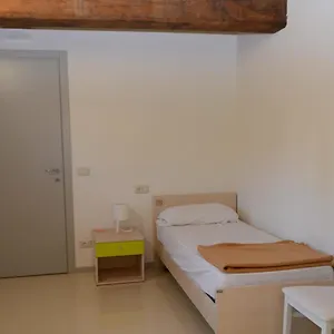 Cartiera La Buca Ostello